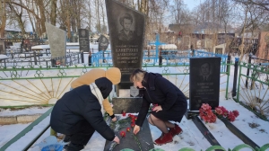 Участие в праздничном возложении